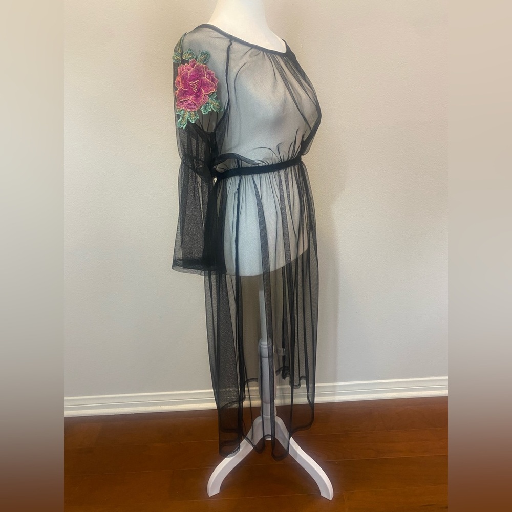 NWOT Potter’s Pot Black Sheer Mesh Dress with Flower Appliqués Size Small - Picture 6 of 13